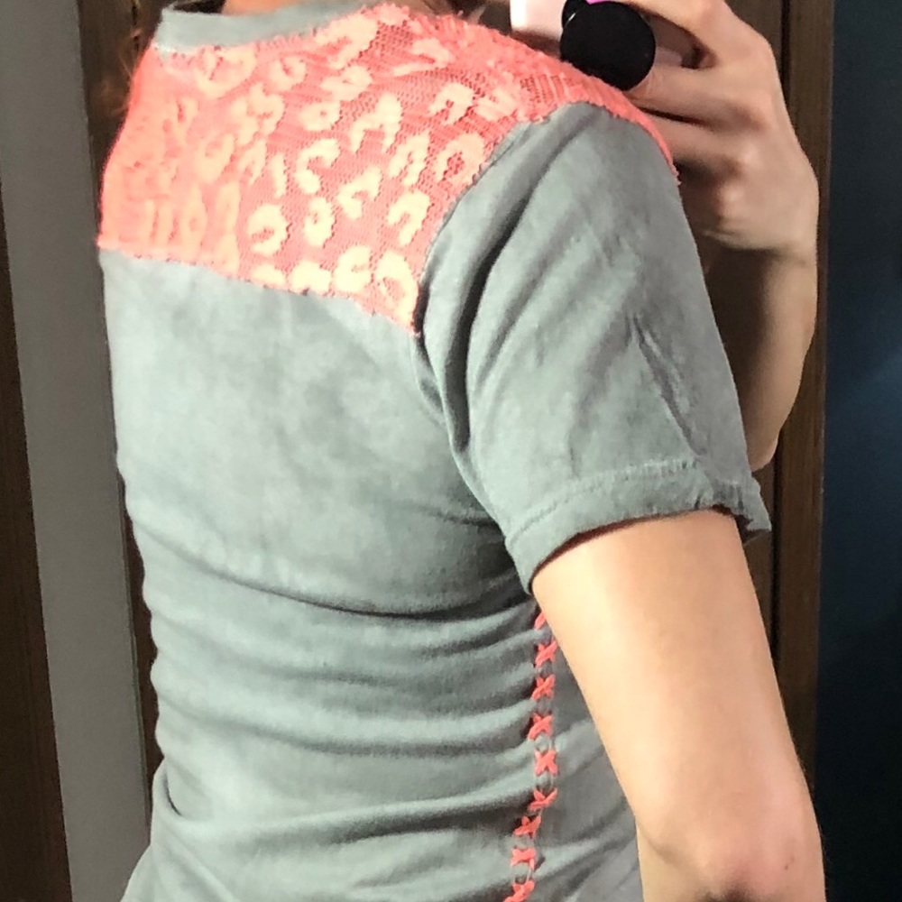 T shirt